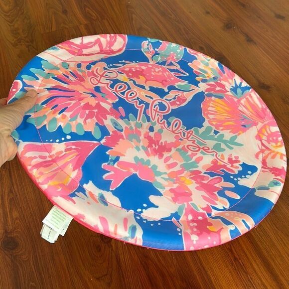 Lilly Pulitzer pink and blue large flying disc frisbee beach toys - Picture 4 of 4